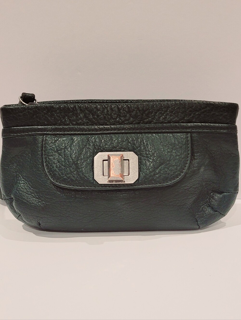 Juicy Couture Vintage Dark Green Leather Wristlet Clutch - Picture 3 of 9
